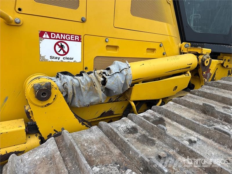 Komatsu D71PX-24 Crawler Dozer Crawler dozers