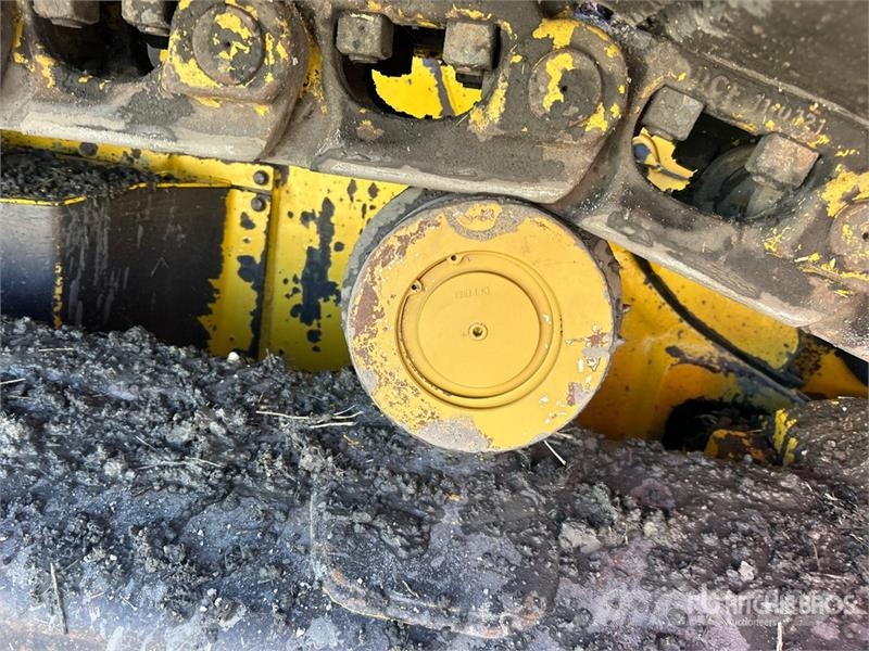 Komatsu D71PX-24 Crawler Dozer 履带式推土机