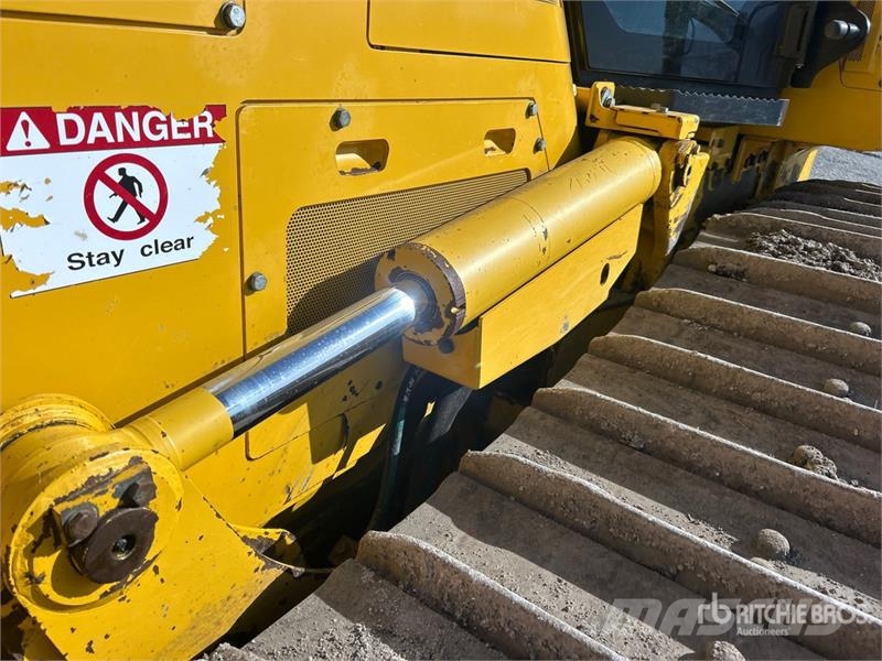 Komatsu D71PX-24 Crawler Dozer Гусеничные бульдозеры