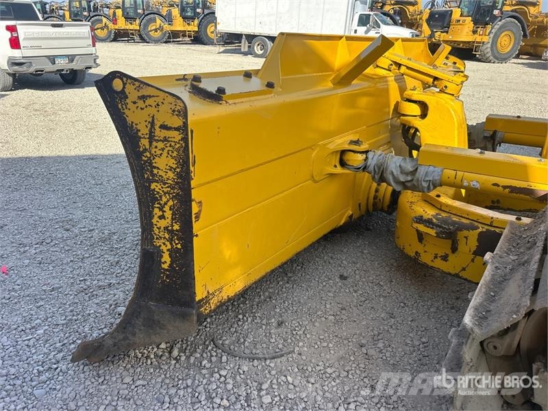 Komatsu D71PXI-24 Crawler Dozer Kāpurķēžu buldozeri