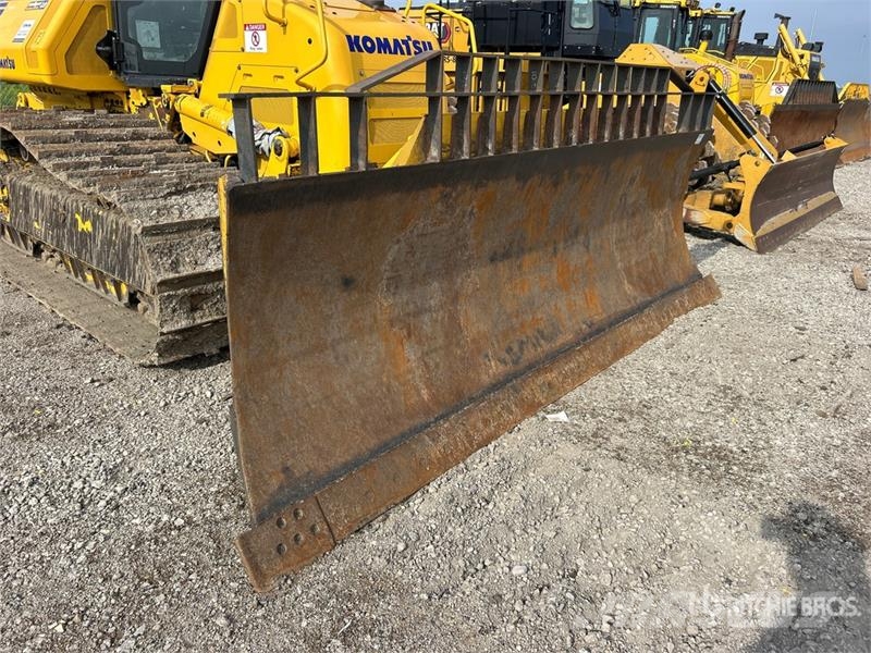 Komatsu D71PXI-24 Crawler Dozer Гусеничні бульдозери