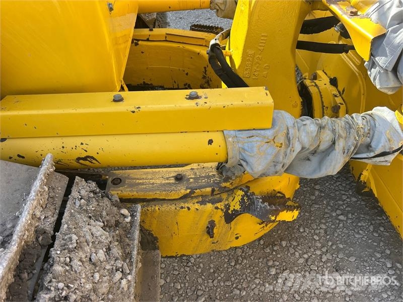 Komatsu D71PXI-24 Crawler Dozer Kāpurķēžu buldozeri