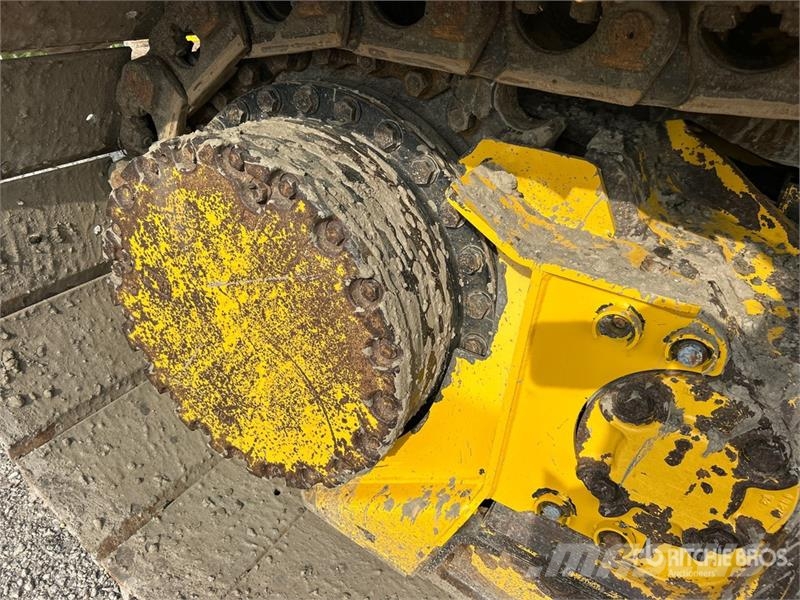 Komatsu D71PXI-24 Crawler Dozer Гусеничні бульдозери