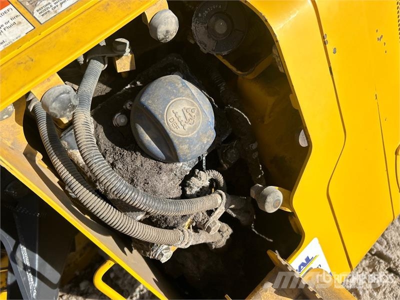 Komatsu D71PXI-24 Crawler Dozer Kāpurķēžu buldozeri