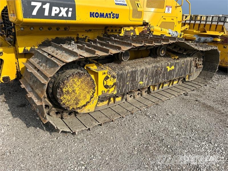 Komatsu D71PXI-24 Crawler Dozer Гусеничні бульдозери