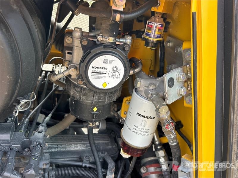 Komatsu D71PXI-24 Crawler Dozer Гусеничні бульдозери