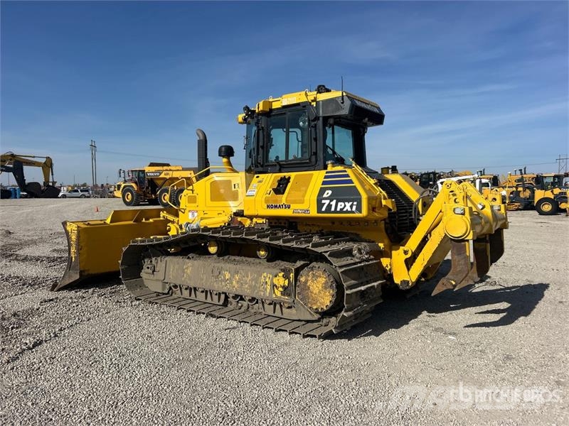 Komatsu D71PXI-24 Crawler Dozer Kāpurķēžu buldozeri