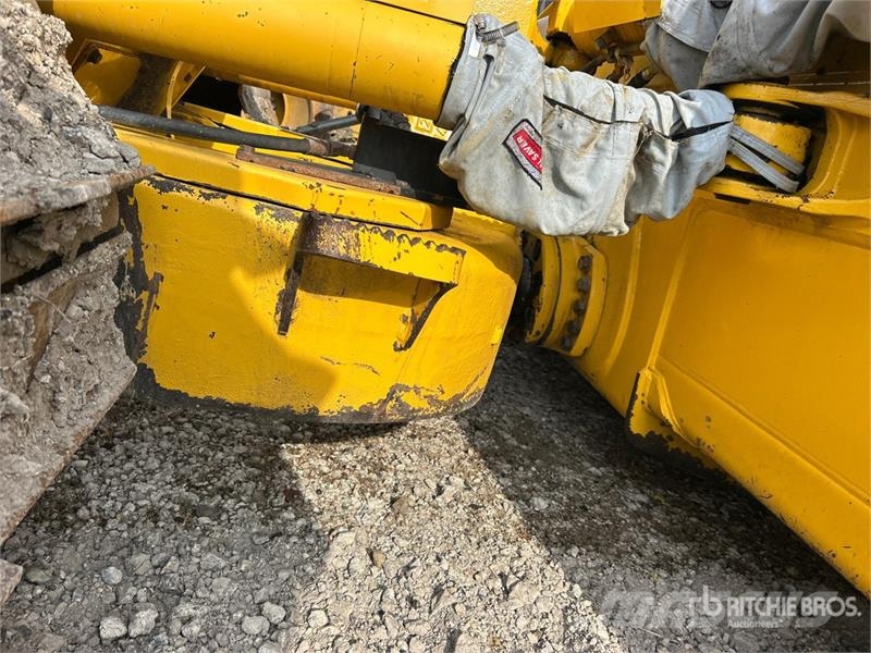 Komatsu D71PXI-24 Crawler Dozer Гусеничні бульдозери
