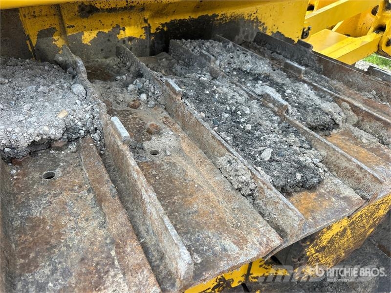 Komatsu D71PXI-24 Crawler Dozer Гусеничні бульдозери
