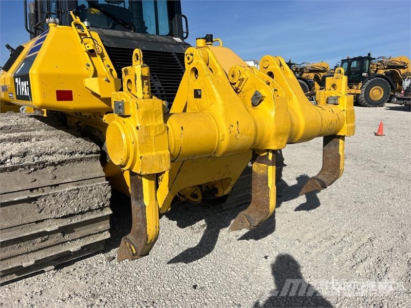 Komatsu D71PXI-24 Crawler Dozer Kāpurķēžu buldozeri