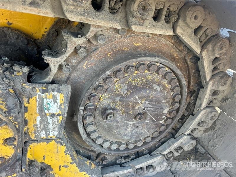 Komatsu D85PX-18 Crawler Dozer بلدوزرات مجنزرة