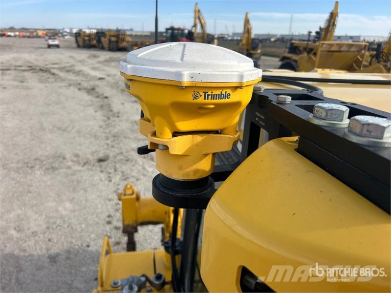 Komatsu D85PX-18 Crawler Dozer 크롤러 도저