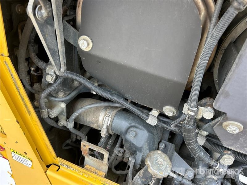 Komatsu D85PX-18 Crawler Dozer 履帶推土機