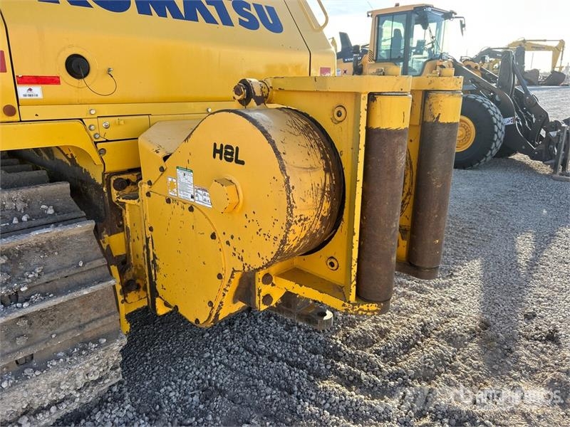 Komatsu D85PX-18 Crawler Dozer بلدوزرات مجنزرة