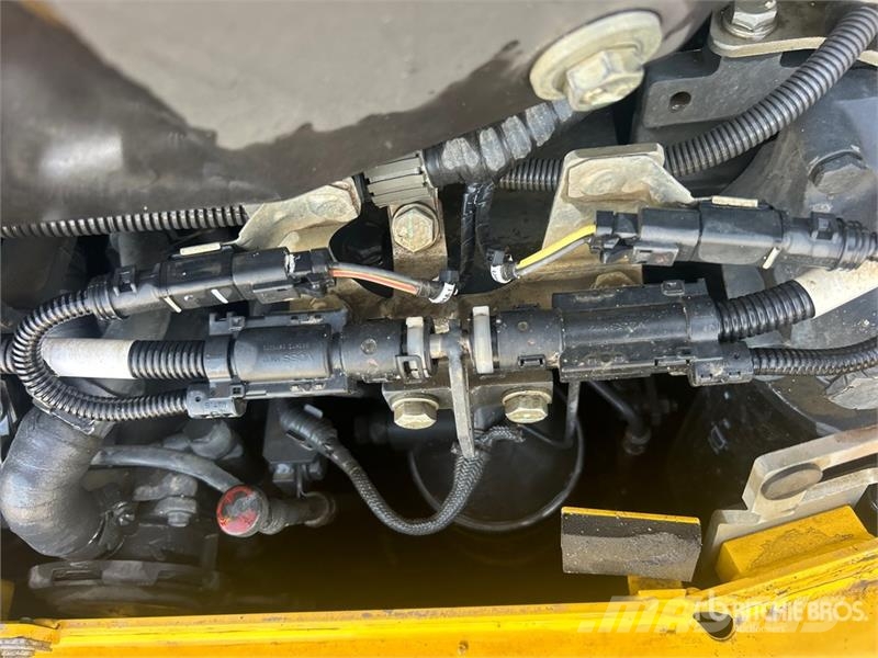Komatsu D85PX-18 Crawler Dozer ブルドーザー