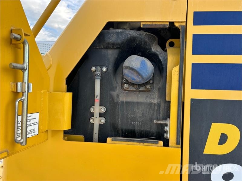 Komatsu D85PX-18 Crawler Dozer Buldožeri gusjeničari