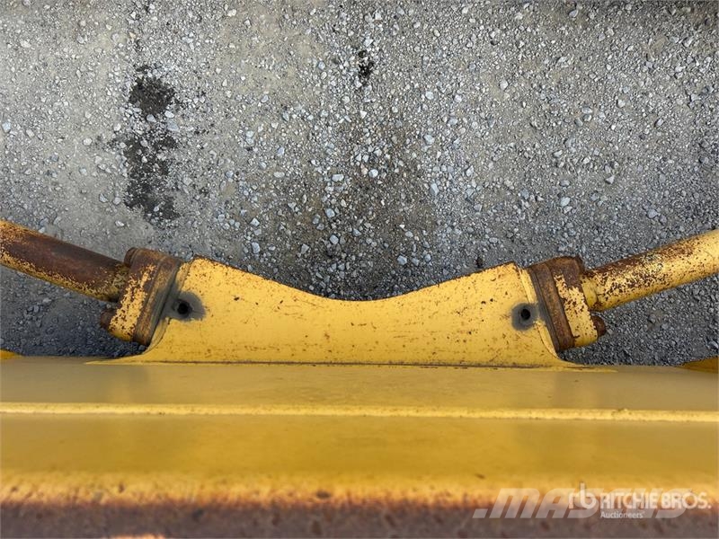 Komatsu D85PX-18 Crawler Dozer Buldožeri gusjeničari