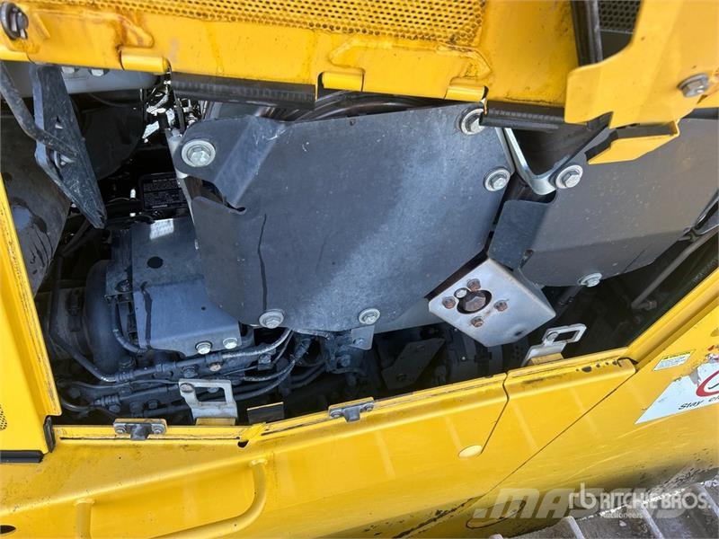 Komatsu D85PX-18 Crawler Dozer ブルドーザー