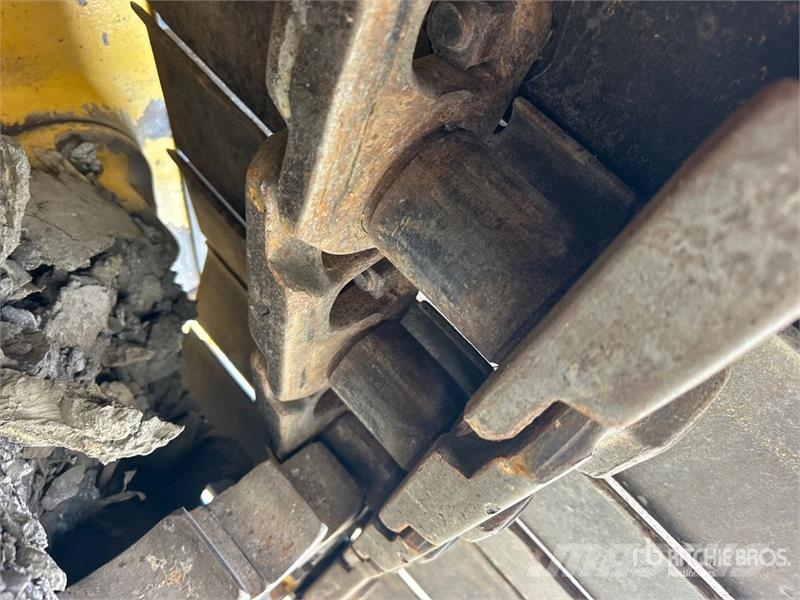 Komatsu D85PX-18 Crawler Dozer 履帶推土機