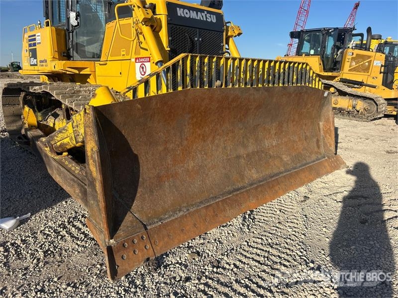 Komatsu D85PX-18 Crawler Dozer بلدوزرات مجنزرة