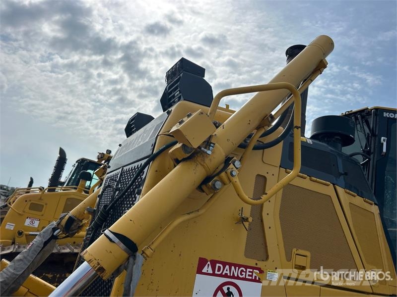 Komatsu D85PX-18 Crawler Dozer 履帶推土機