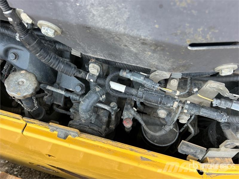 Komatsu D85PX-18 Crawler Dozer 履帶推土機