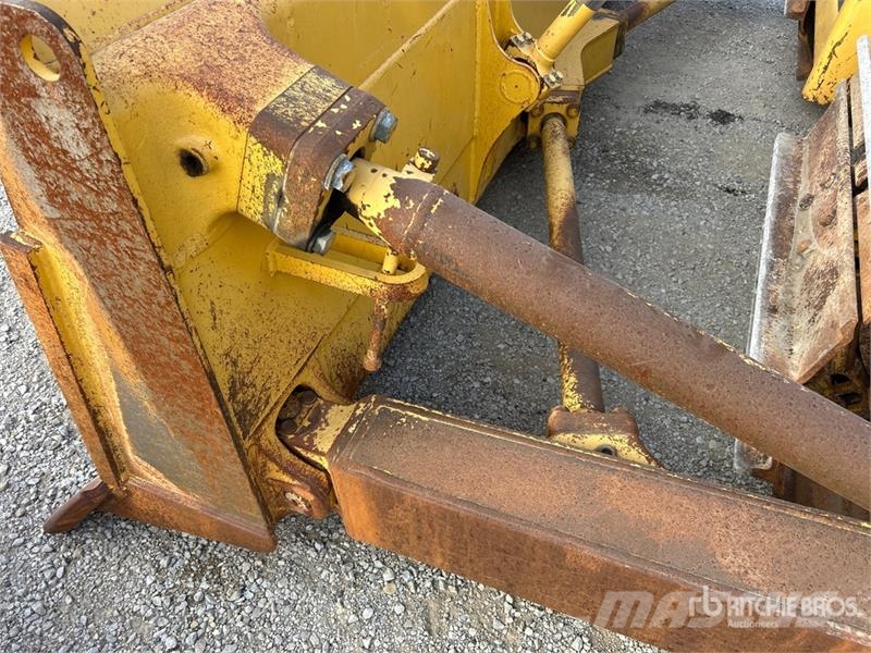 Komatsu D85PX-18 Crawler Dozer Buldožeri gusjeničari