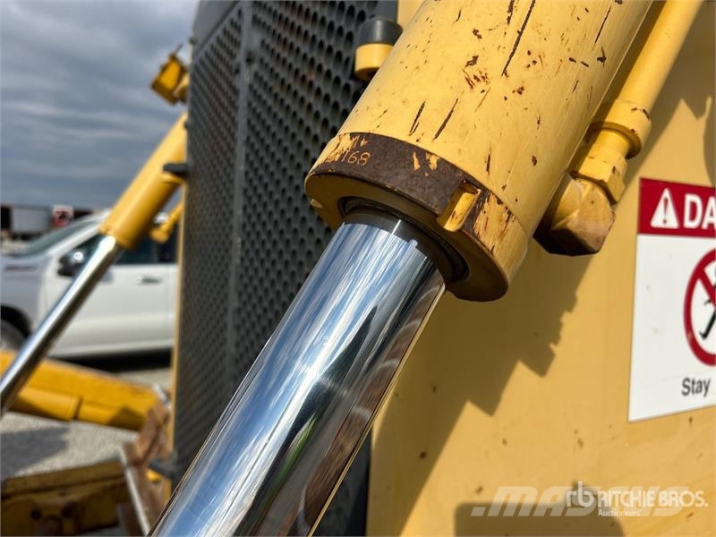 Komatsu D85PX-18 Crawler Dozer Buldožeri gusjeničari