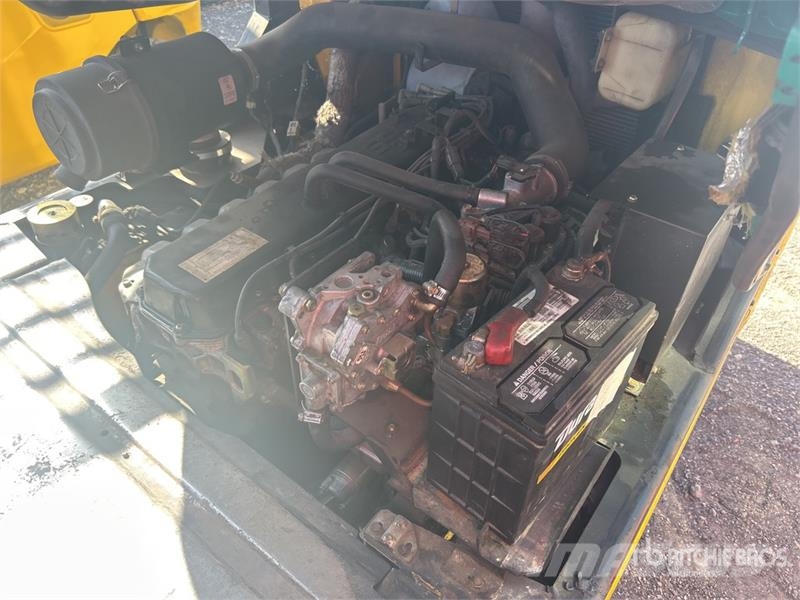 Komatsu FG45T-8 Pneumatic Tire Forklift (Inoperable) Autres Chariots élévateurs