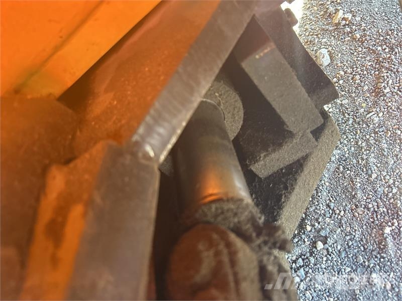 Komatsu FG45T-8 Pneumatic Tire Forklift (Inoperable) Autres Chariots élévateurs