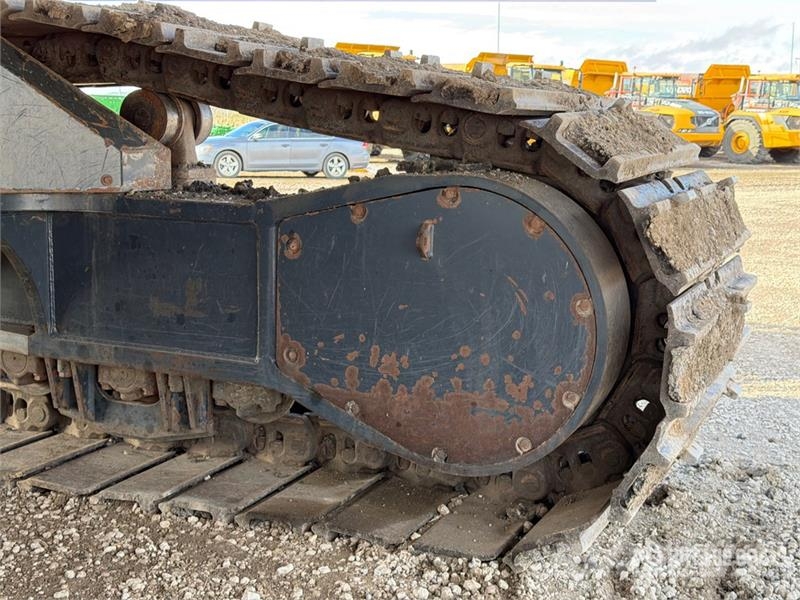 Komatsu PC1250-11 Tracked Excavator Roomikekskavaatorid