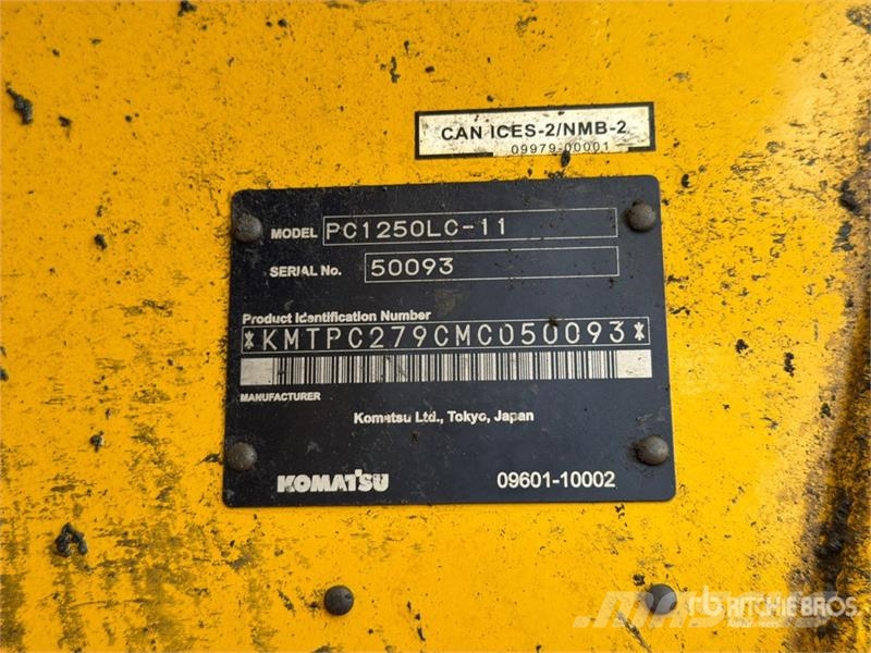 Komatsu PC1250-11 Tracked Excavator Roomikekskavaatorid