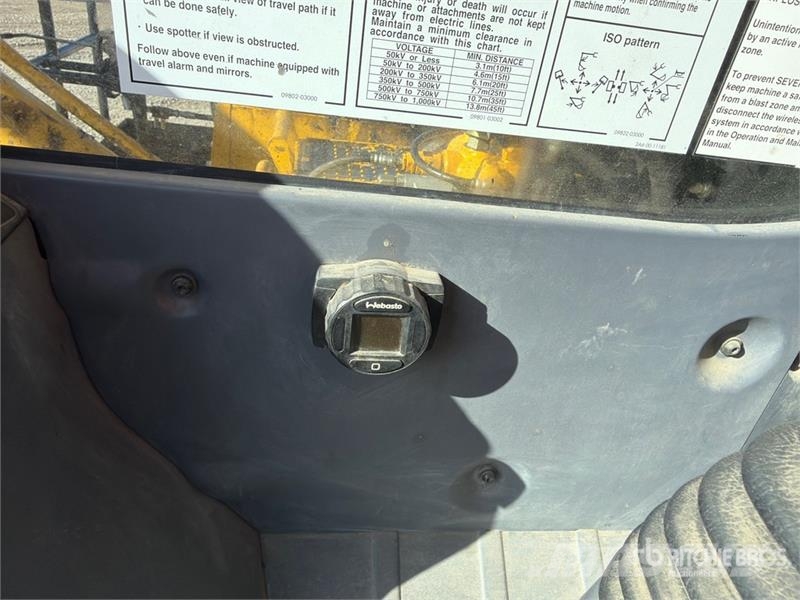 Komatsu PC1250-11 Tracked Excavator Roomikekskavaatorid