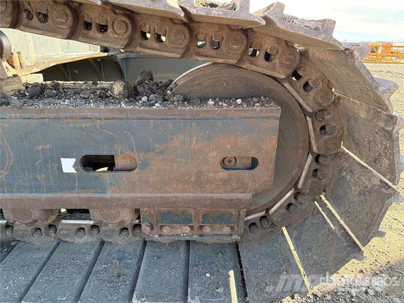 Komatsu PC1250-11 Tracked Excavator Roomikekskavaatorid