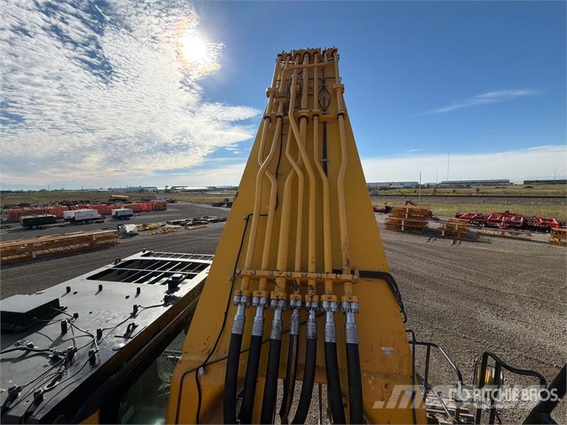 Komatsu PC1250-11 Tracked Excavator Roomikekskavaatorid