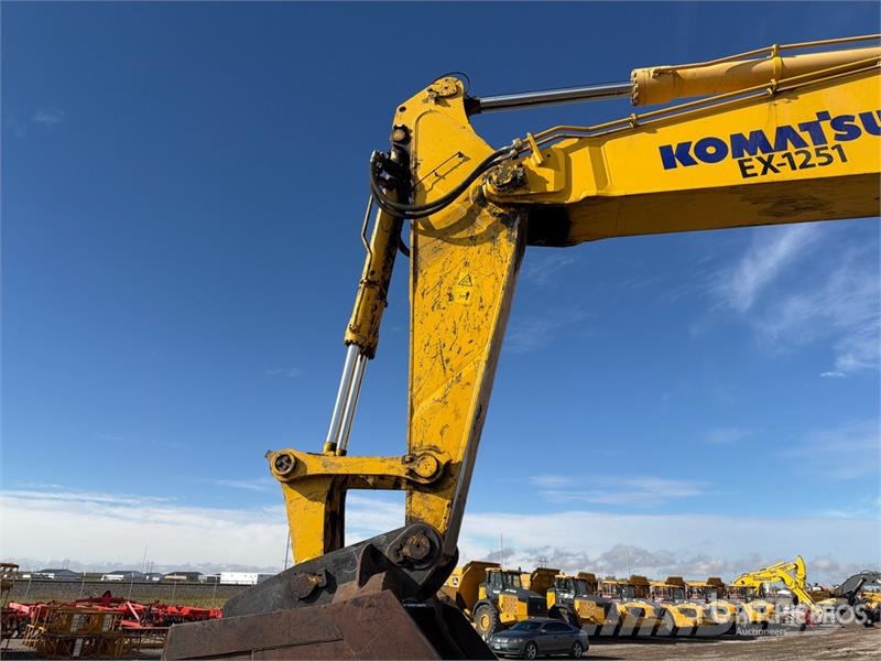 Komatsu PC1250-11 Tracked Excavator Roomikekskavaatorid