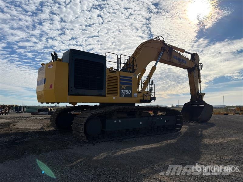 Komatsu PC1250LC-11 Tracked Excavator Telakaivukoneet