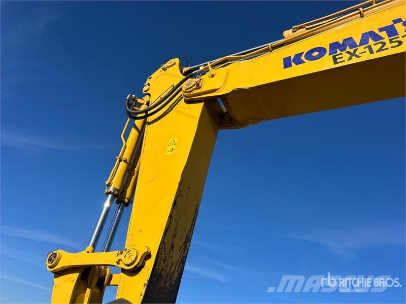 Komatsu PC1250LC-11 VG Tracked Excavator Paletli ekskavatörler