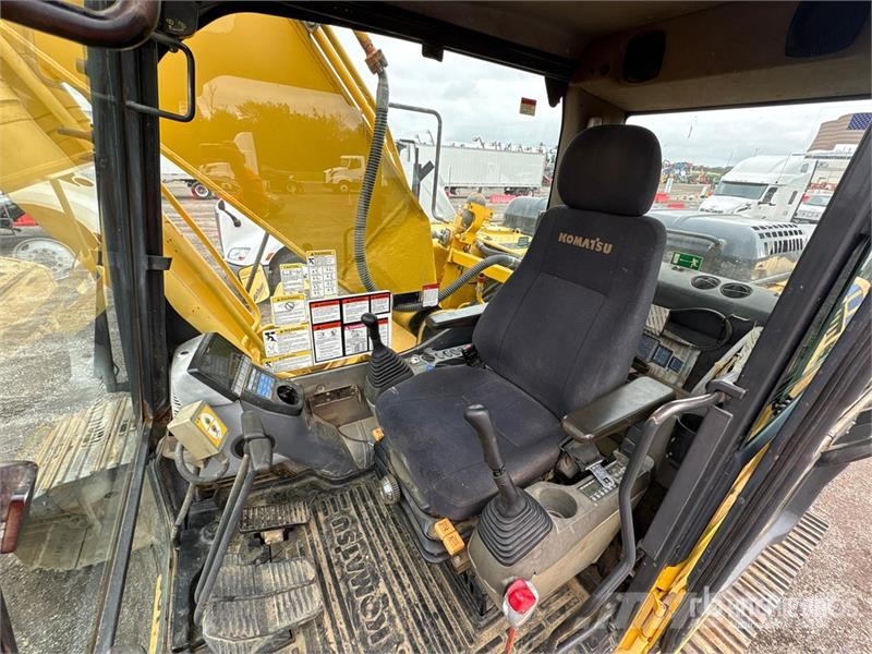 Komatsu PC200LC-8 Tracked Excavator Crawler excavators