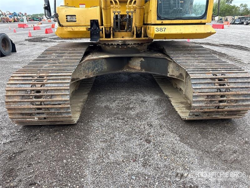 Komatsu PC200LC-8 Tracked Excavator Crawler excavators