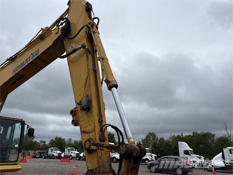 Komatsu PC200LC-8 Tracked Excavator Crawler excavators