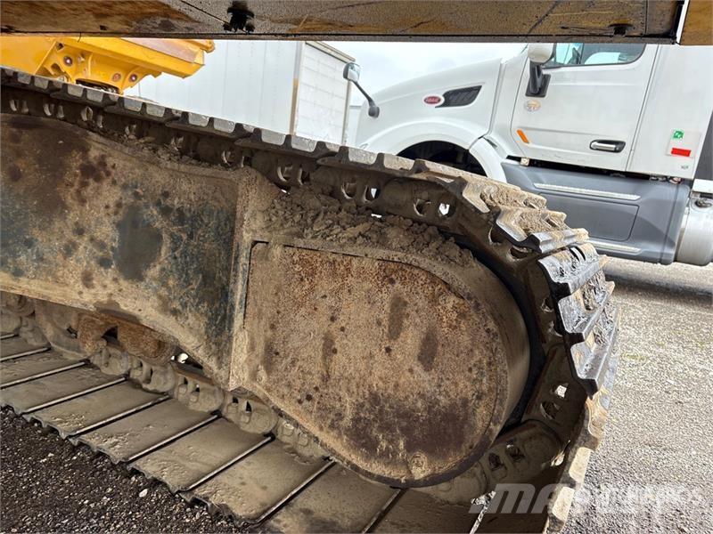 Komatsu PC200LC-8 Tracked Excavator Crawler excavators