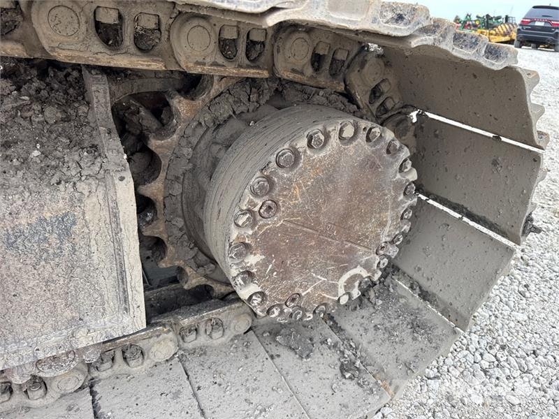 Komatsu PC210LC-11 Tracked Excavator Crawler excavators