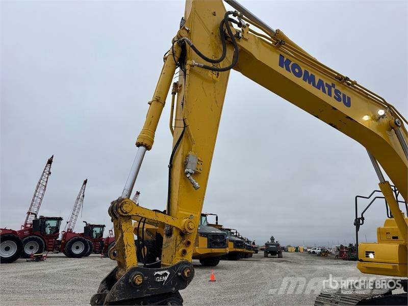 Komatsu PC210LC-11 Tracked Excavator Crawler excavators