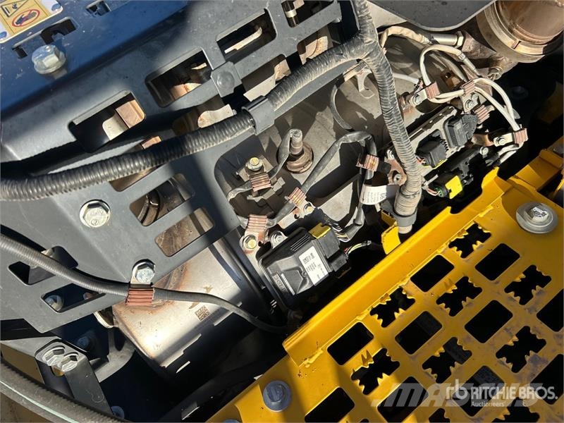 Komatsu PC240LC-11 Tracked Excavator Raupenbagger