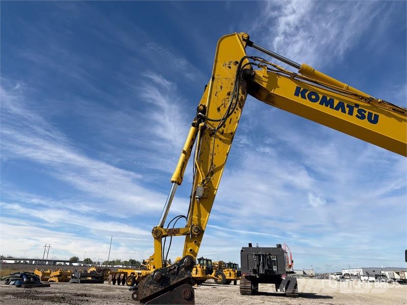 Komatsu PC240LC-11 Tracked Excavator Lánctalpas kotrók