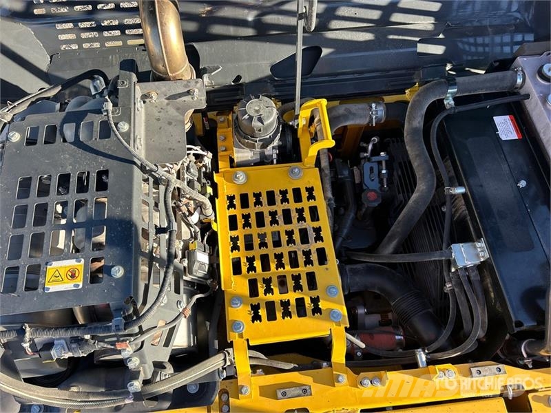 Komatsu PC240LC-11 Tracked Excavator Raupenbagger