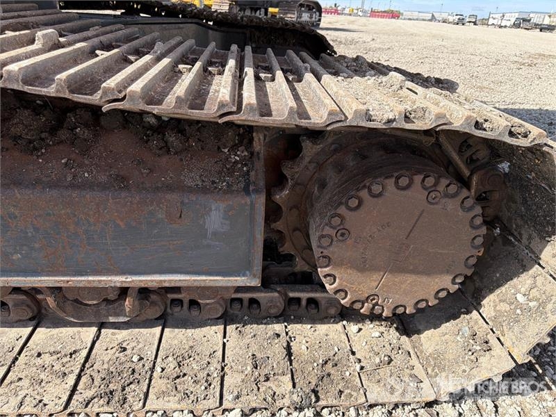 Komatsu PC240LC-11 Tracked Excavator Lánctalpas kotrók