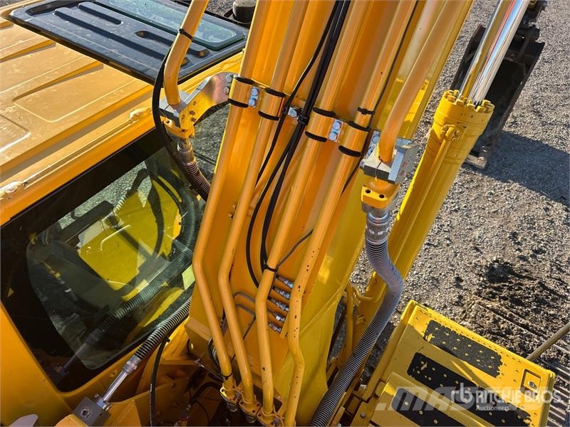 Komatsu PC240LC-11 Tracked Excavator Raupenbagger