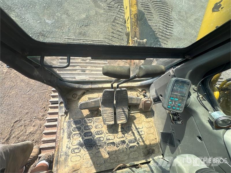 Komatsu PC250LC-6LC Tracked Excavator Bagri goseničarji